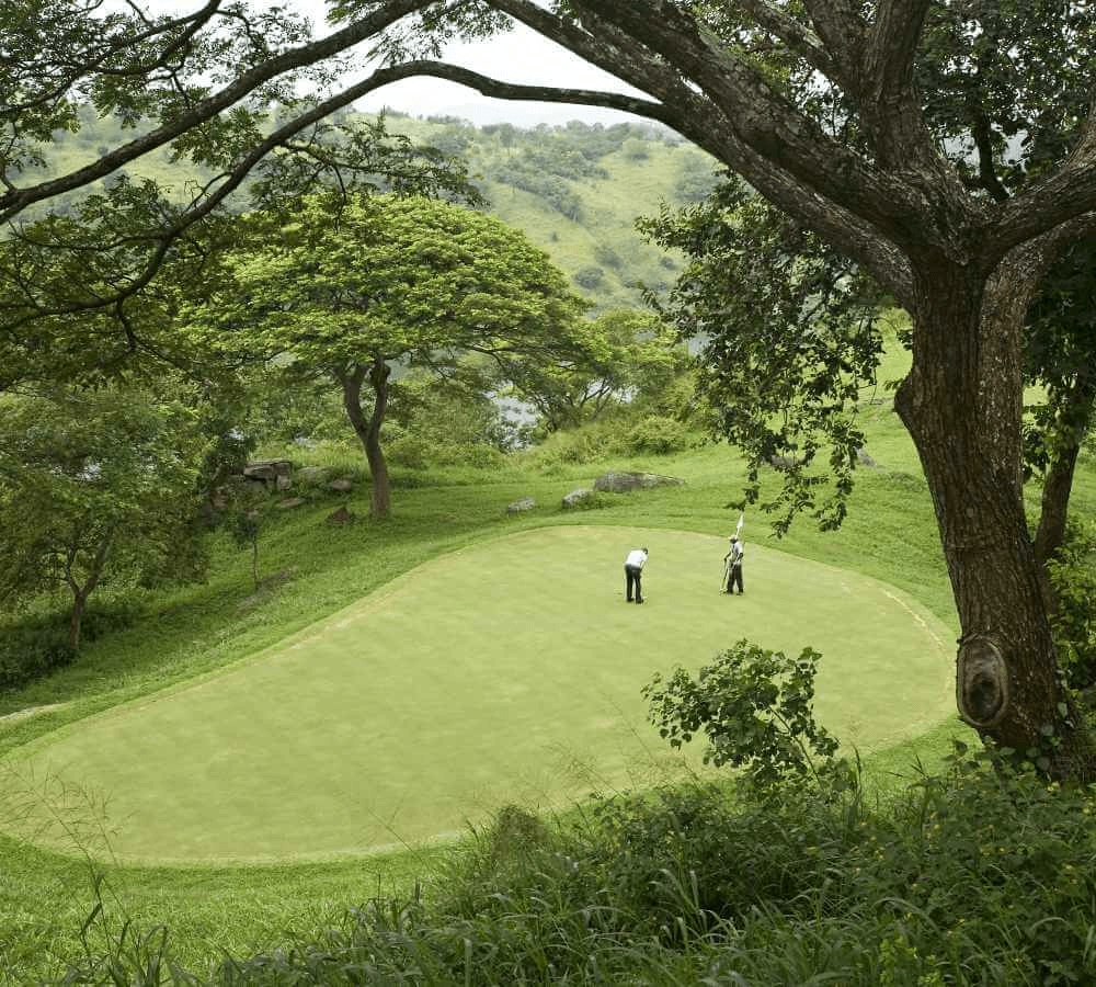 Golfer near clubhouse